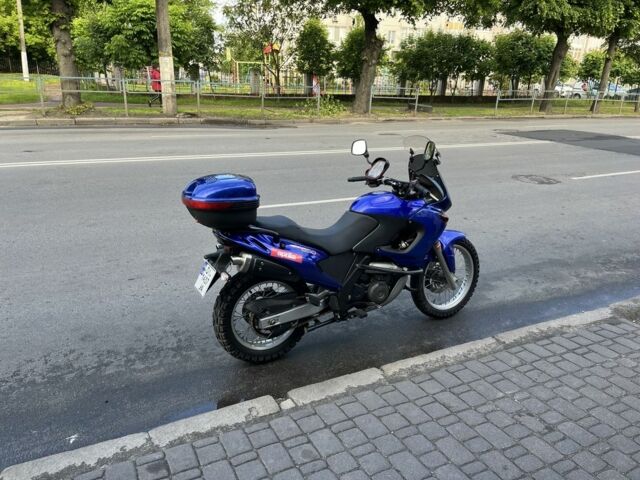 Априлия 5312, объемом двигателя 0.65 л и пробегом 0 тыс. км за 3300 $, фото 3 на Automoto.ua