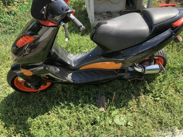 Априлія 6510, об'ємом двигуна 14.86 л та пробігом 0 тис. км за 1200 $, фото 4 на Automoto.ua