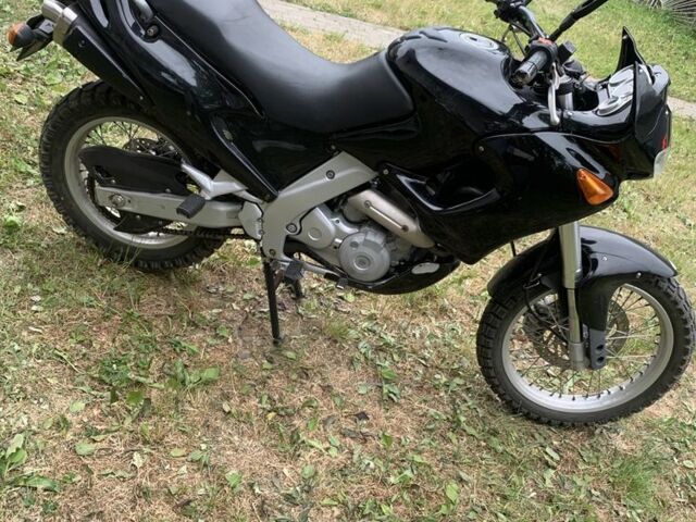 Априлия 6510, объемом двигателя 0.65 л и пробегом 0 тыс. км за 1950 $, фото 2 на Automoto.ua