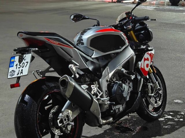Априлия 95 XF 380, объемом двигателя 1.1 л и пробегом 0 тыс. км за 11500 $, фото 4 на Automoto.ua