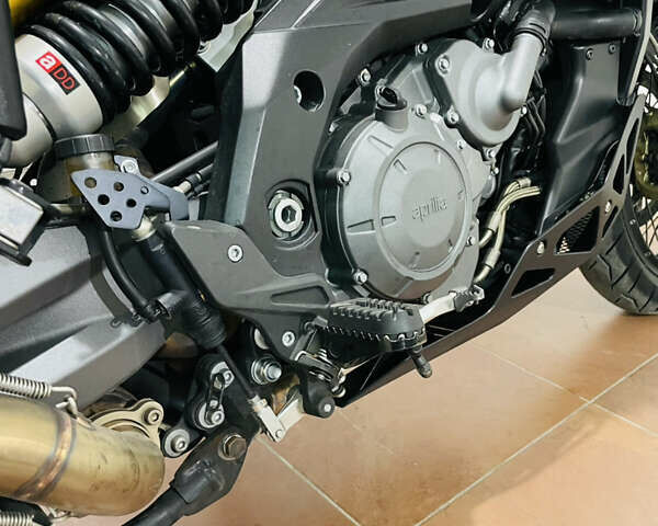 Зелений Априлія Капонорд, об'ємом двигуна 1.2 л та пробігом 26 тис. км за 11000 $, фото 37 на Automoto.ua