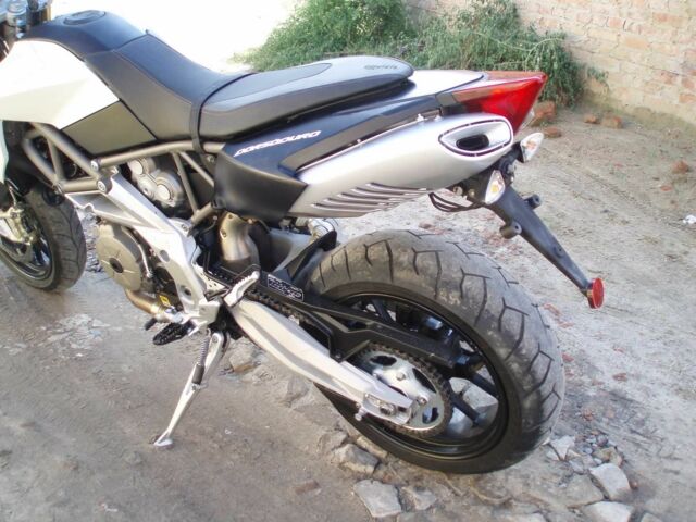 Априлия Другая, объемом двигателя 0.75 л и пробегом 0 тыс. км за 3300 $, фото 2 на Automoto.ua