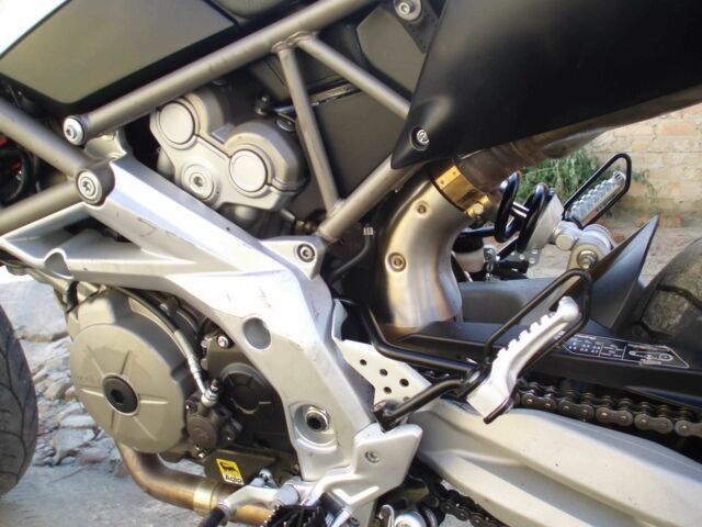 Априлия Другая, объемом двигателя 0.75 л и пробегом 0 тыс. км за 3300 $, фото 5 на Automoto.ua