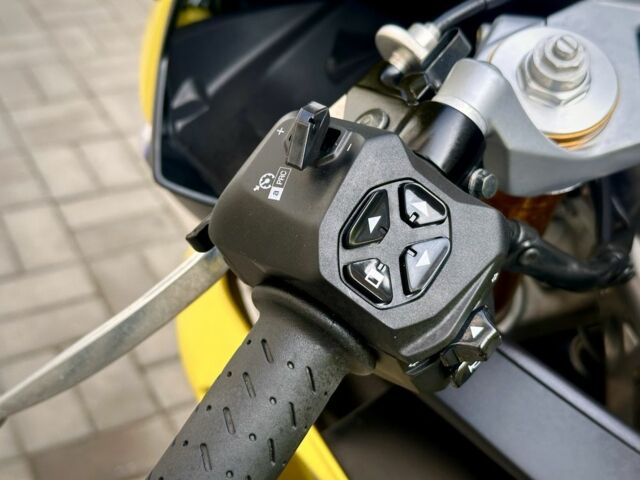 Априлія Інша, об'ємом двигуна 0.66 л та пробігом 0 тис. км за 12100 $, фото 15 на Automoto.ua