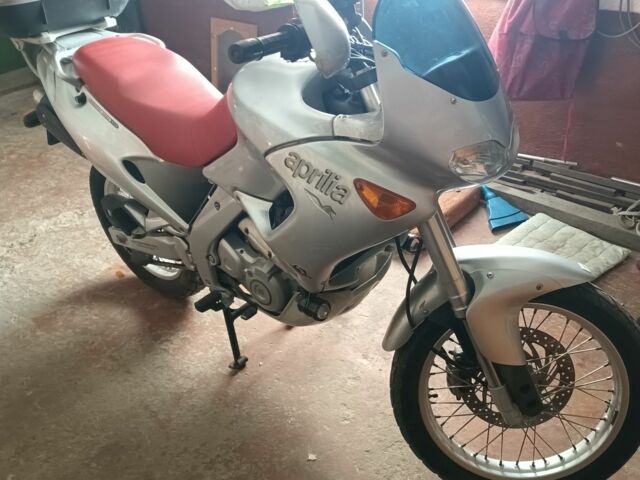 Априлия Пегасо, объемом двигателя 0.65 л и пробегом 0 тыс. км за 2150 $, фото 1 на Automoto.ua