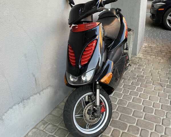 Априлия СР, объемом двигателя 0.05 л и пробегом 25 тыс. км за 526 $, фото 3 на Automoto.ua