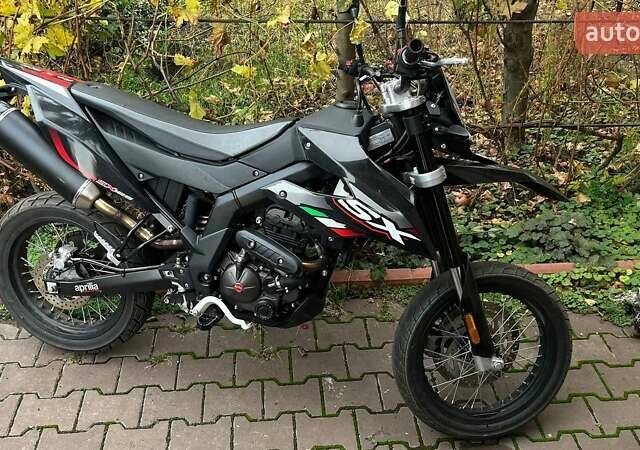 Красный Априлия СХ, объемом двигателя 0.12 л и пробегом 4 тыс. км за 3084 $, фото 6 на Automoto.ua