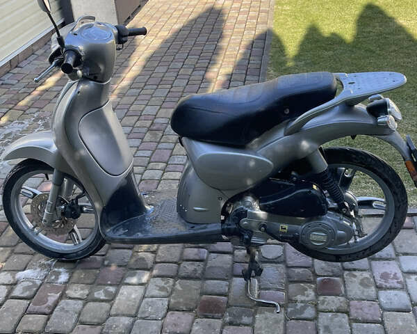 Априлия Скарабео, объемом двигателя 0.5 л и пробегом 9 тыс. км за 700 $, фото 4 на Automoto.ua