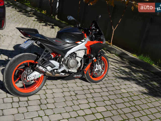 Черный Априлия Туоно, объемом двигателя 0.66 л и пробегом 7 тыс. км за 9850 $, фото 13 на Automoto.ua