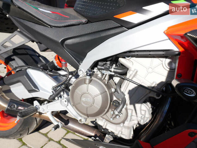 Черный Априлия Туоно, объемом двигателя 0.66 л и пробегом 7 тыс. км за 9850 $, фото 7 на Automoto.ua