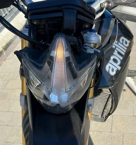 Чорний Априлія Dorsoduro 750 SMV, об'ємом двигуна 0 л та пробігом 7 тис. км за 2412 $, фото 7 на Automoto.ua
