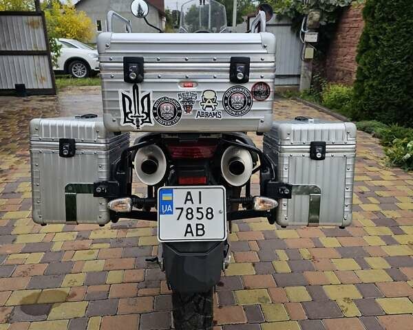 Чорний Априлія ETV 1000 Caponord, об'ємом двигуна 1 л та пробігом 40 тис. км за 6000 $, фото 5 на Automoto.ua