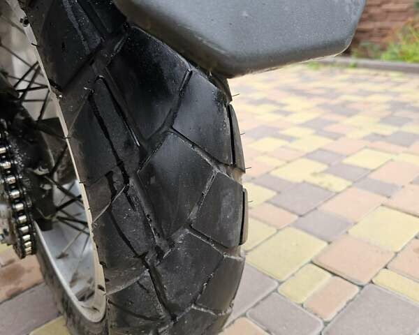 Чорний Априлія ETV 1000 Caponord, об'ємом двигуна 1 л та пробігом 40 тис. км за 6000 $, фото 2 на Automoto.ua