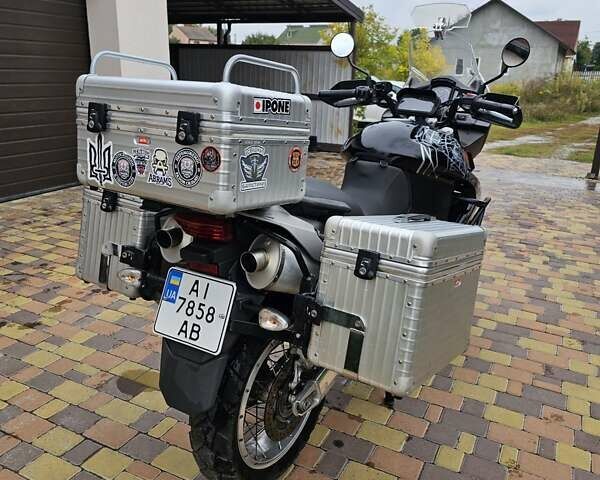 Чорний Априлія ETV 1000 Caponord, об'ємом двигуна 1 л та пробігом 40 тис. км за 6000 $, фото 4 на Automoto.ua