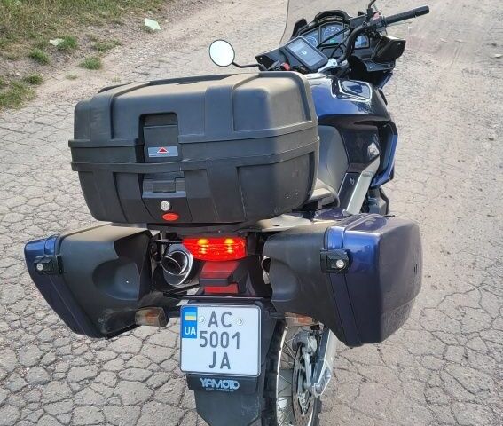 Априлия ETV 1000 Caponord, объемом двигателя 1 л и пробегом 0 тыс. км за 5200 $, фото 4 на Automoto.ua