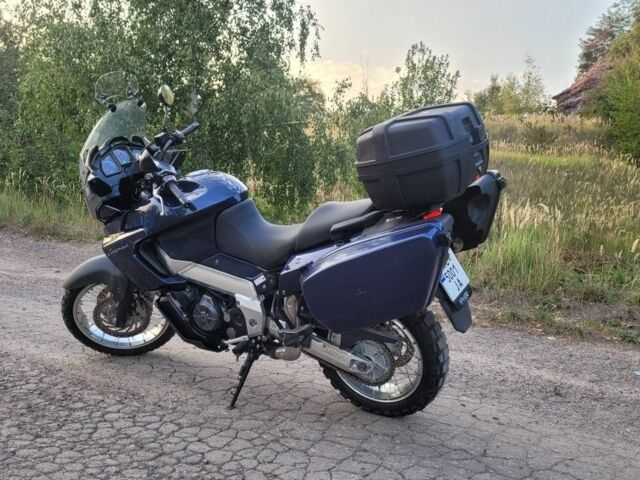 Априлия ETV 1000 Caponord, объемом двигателя 1 л и пробегом 0 тыс. км за 5200 $, фото 5 на Automoto.ua