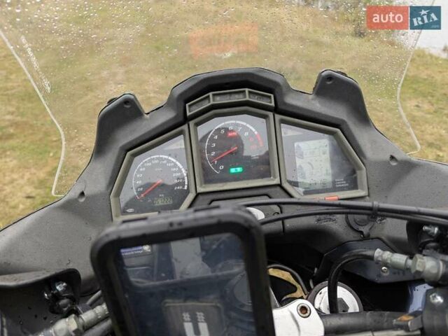 Априлия ETV 1000 Caponord 2001 в Сновск (Щорс) на Automoto.ua Синий Априлия ETV 1000 Caponord, объемом двигателя 1 л и пробегом 98 тыс. км за 4800 $, фото 5 на Automoto.ua