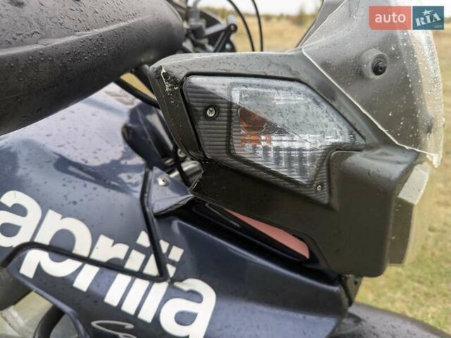 Априлия ETV 1000 Caponord 2001 в Сновск (Щорс) на Automoto.ua Синий Априлия ETV 1000 Caponord, объемом двигателя 1 л и пробегом 98 тыс. км за 4800 $, фото 8 на Automoto.ua