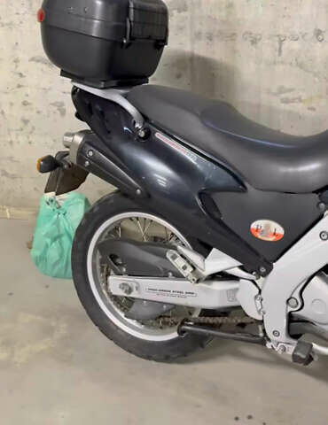 Априлия Pegaso 650, объемом двигателя 0 л и пробегом 60 тыс. км за 2200 $, фото 9 на Automoto.ua