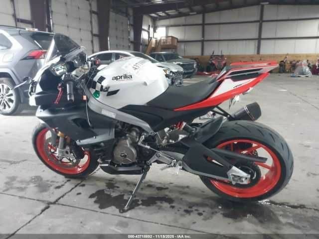 Априлія RS 660, об'ємом двигуна 0.66 л та пробігом 0 тис. км за 2500 $, фото 12 на Automoto.ua