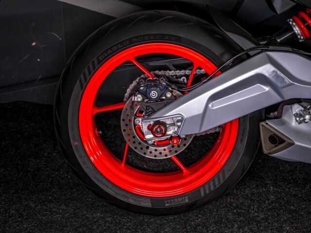 Априлія RS 660, об'ємом двигуна 0.66 л та пробігом 0 тис. км за 13000 $, фото 6 на Automoto.ua