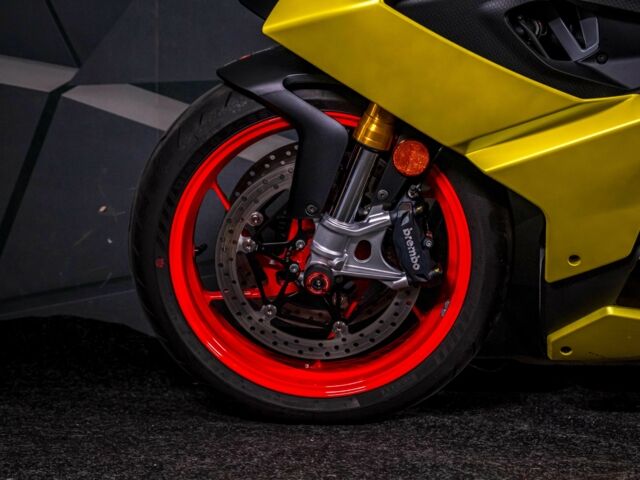 Априлія RS 660, об'ємом двигуна 0.66 л та пробігом 0 тис. км за 13000 $, фото 9 на Automoto.ua