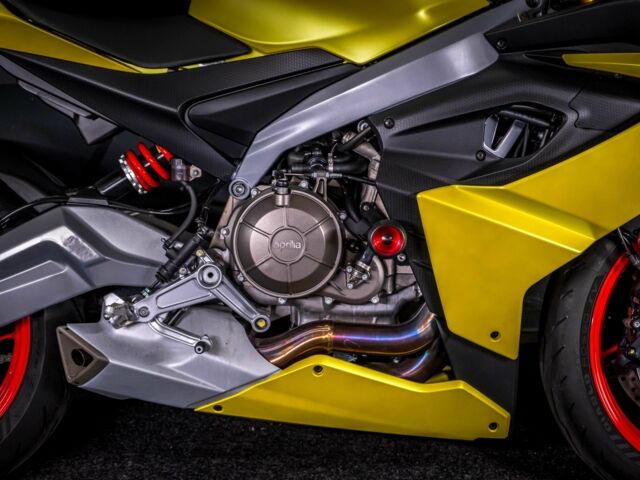 Априлія RS 660, об'ємом двигуна 0.66 л та пробігом 0 тис. км за 13000 $, фото 7 на Automoto.ua