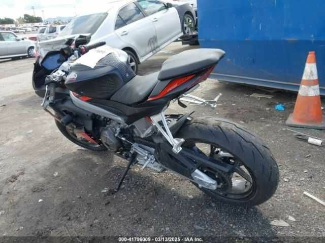 Априлия RS 660, объемом двигателя 0.66 л и пробегом 0 тыс. км за 3800 $, фото 2 на Automoto.ua