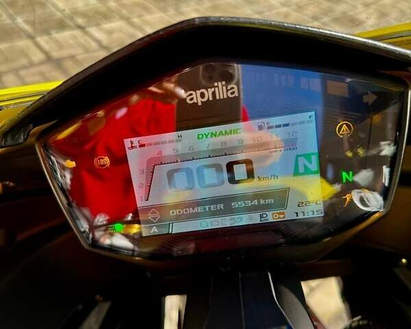 Жовтий Априлія RS 660, об'ємом двигуна 0.66 л та пробігом 5 тис. км за 13150 $, фото 3 на Automoto.ua