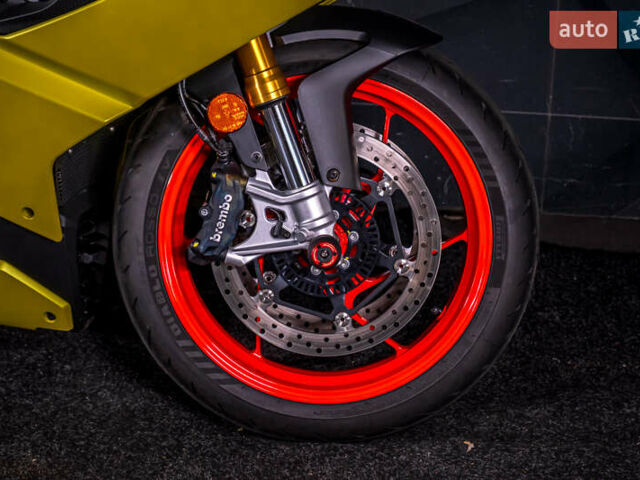 Жовтий Априлія RS 660, об'ємом двигуна 0.66 л та пробігом 5 тис. км за 13000 $, фото 8 на Automoto.ua