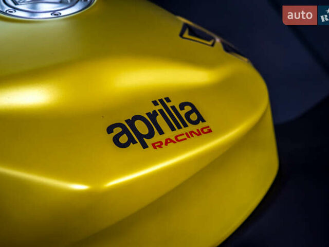 Жовтий Априлія RS 660, об'ємом двигуна 0.66 л та пробігом 5 тис. км за 13000 $, фото 19 на Automoto.ua