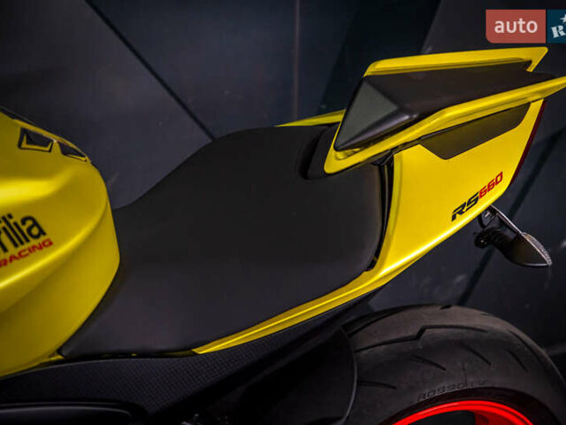Жовтий Априлія RS 660, об'ємом двигуна 0.66 л та пробігом 5 тис. км за 13000 $, фото 18 на Automoto.ua