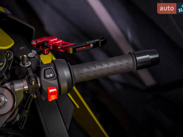 Жовтий Априлія RS 660, об'ємом двигуна 0.66 л та пробігом 5 тис. км за 13000 $, фото 17 на Automoto.ua