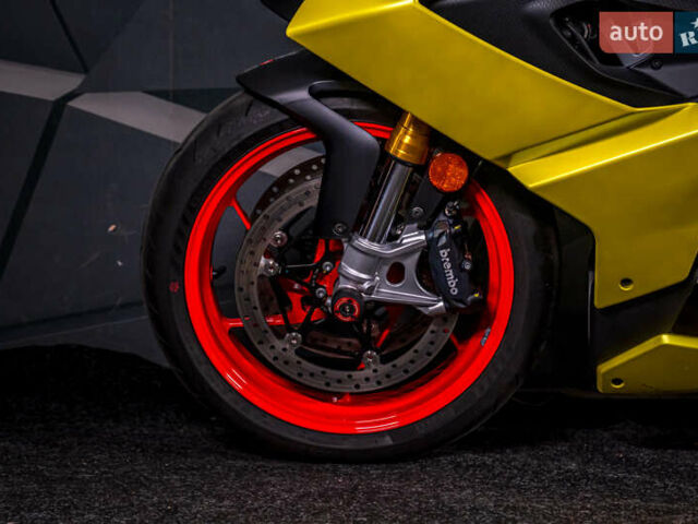 Жовтий Априлія RS 660, об'ємом двигуна 0.66 л та пробігом 5 тис. км за 13000 $, фото 9 на Automoto.ua