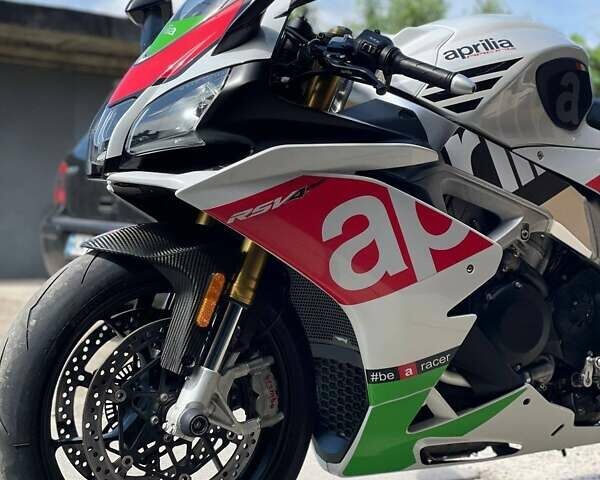 Априлия RSV4, объемом двигателя 1 л и пробегом 29 тыс. км за 16400 $, фото 6 на Automoto.ua