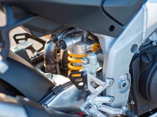 Априлия RSV4, объемом двигателя 1.1 л и пробегом 0 тыс. км за 25000 $, фото 7 на Automoto.ua