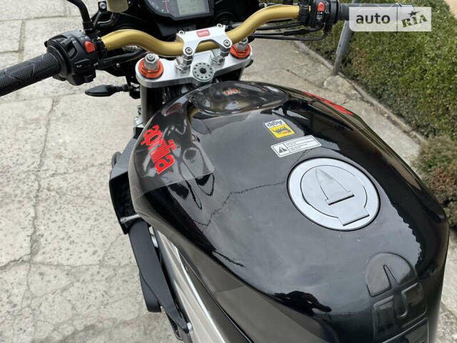 Априлія Tuono 1000 R, об'ємом двигуна 1 л та пробігом 15 тис. км за 6250 $, фото 11 на Automoto.ua