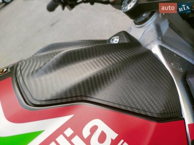Априлия Tuono V4 1100, объемом двигателя 0 л и пробегом 7 тыс. км за 14900 $, фото 6 на Automoto.ua