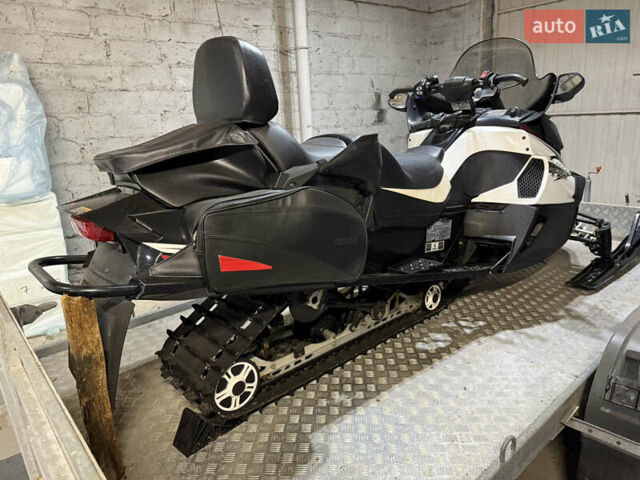 Красный Арктик кэт ТЗ1, объемом двигателя 1 л и пробегом 1 тыс. км за 10800 $, фото 5 на Automoto.ua