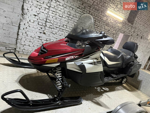 Красный Арктик кэт ТЗ1, объемом двигателя 1 л и пробегом 1 тыс. км за 10800 $, фото 9 на Automoto.ua