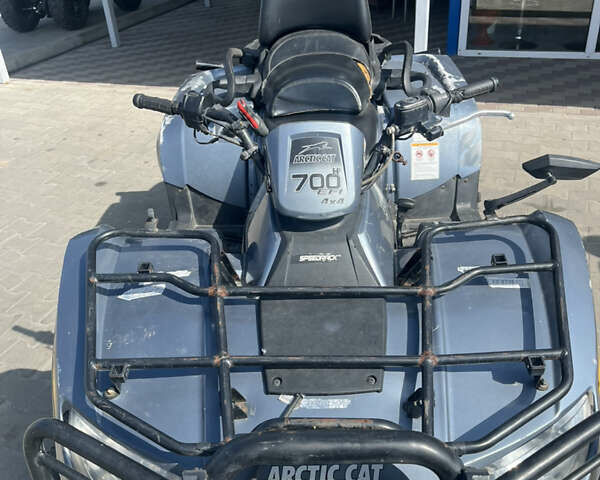 Серый Арктик кэт XR 700, объемом двигателя 0.7 л и пробегом 24 тыс. км за 4999 $, фото 1 на Automoto.ua