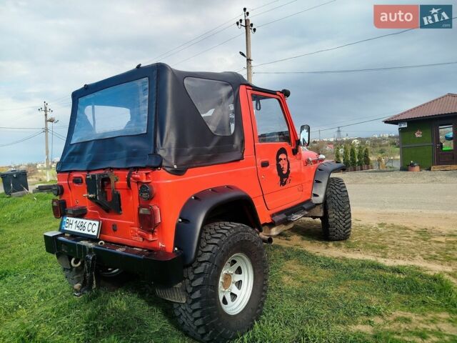 Красный Азия Рокста, объемом двигателя 2.18 л и пробегом 100 тыс. км за 27000 $, фото 9 на Automoto.ua