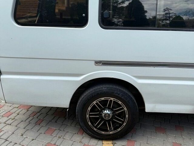Білий Азія Топік, об'ємом двигуна 2.7 л та пробігом 350 тис. км за 1600 $, фото 3 на Automoto.ua