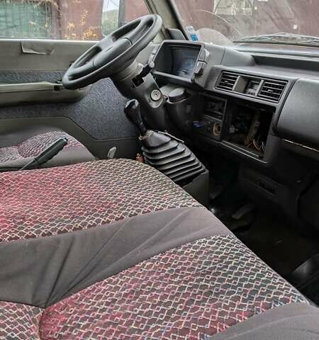 Білий Азія Топік, об'ємом двигуна 2.7 л та пробігом 350 тис. км за 1500 $, фото 5 на Automoto.ua