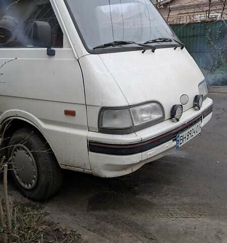 Білий Азія Топік, об'ємом двигуна 2.7 л та пробігом 350 тис. км за 1500 $, фото 1 на Automoto.ua