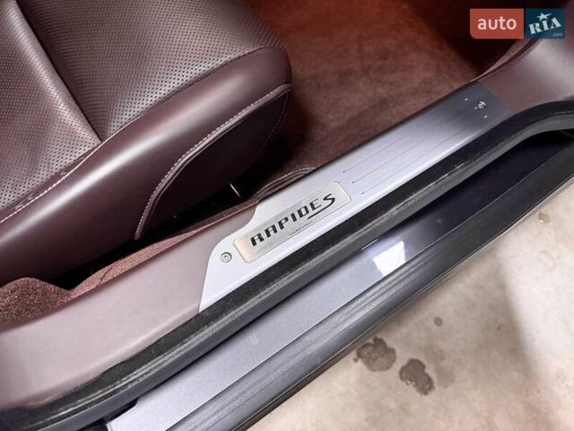 Серый Астон Мартин Рапид, объемом двигателя 5.94 л и пробегом 10 тыс. км за 105500 $, фото 118 на Automoto.ua