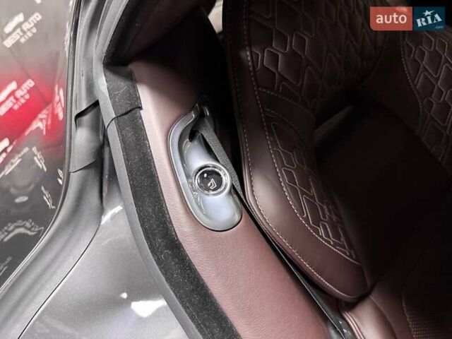 Серый Астон Мартин Рапид, объемом двигателя 5.94 л и пробегом 10 тыс. км за 105500 $, фото 92 на Automoto.ua