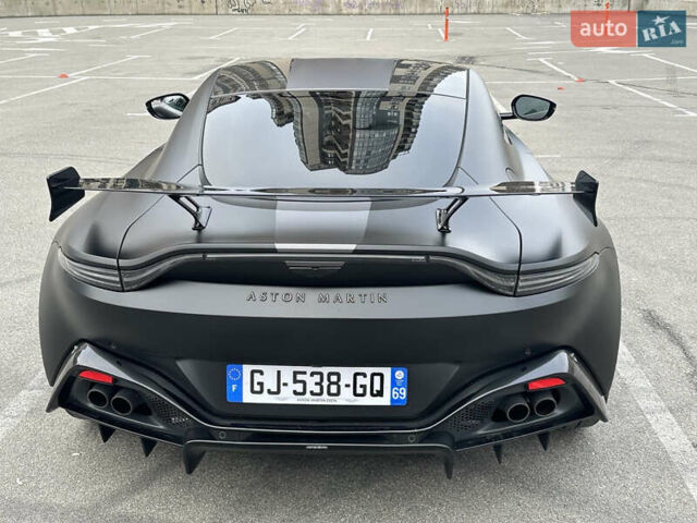 Черный Астон Мартин Вантаж, объемом двигателя 4 л и пробегом 32 тыс. км за 140000 $, фото 1 на Automoto.ua