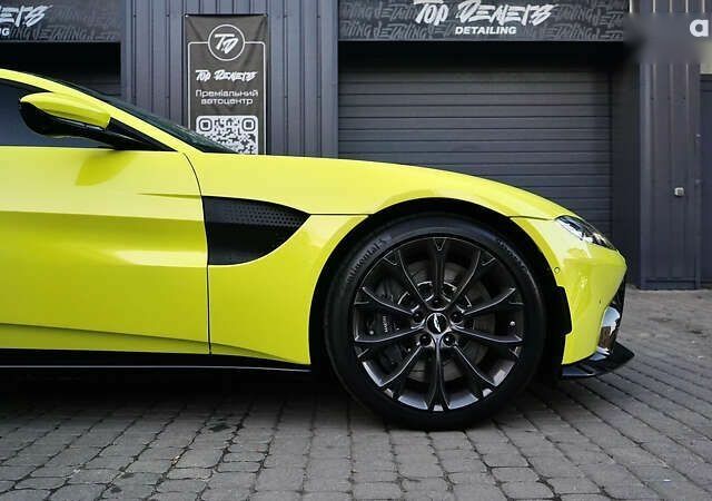 Астон Мартін Вантаж, об'ємом двигуна 4 л та пробігом 4 тис. км за 140000 $, фото 1 на Automoto.ua