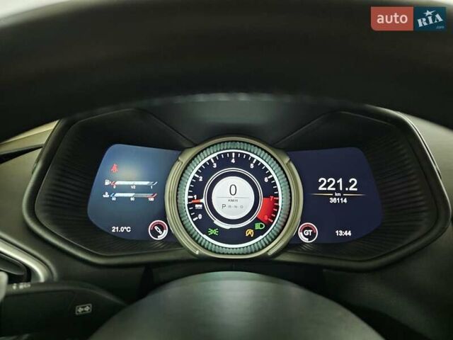 Белый Астон Мартин DB11, объемом двигателя 3.98 л и пробегом 36 тыс. км за 128888 $, фото 30 на Automoto.ua